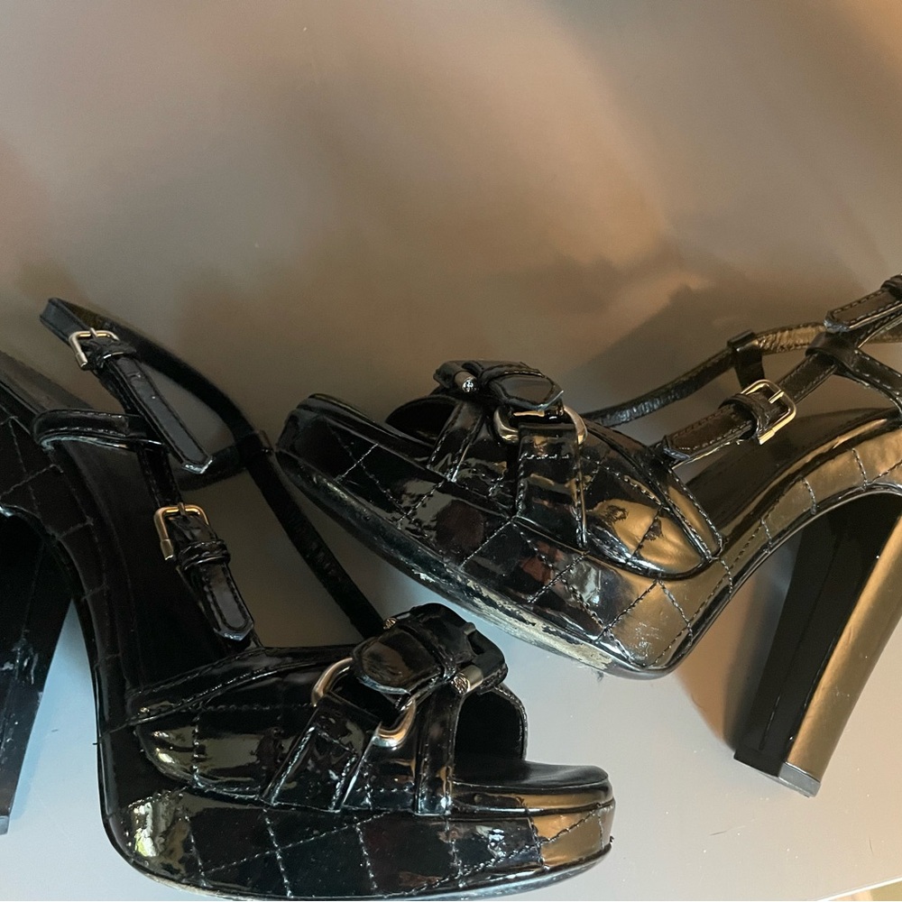 Burberry Black Strappy Heels size EU 38
